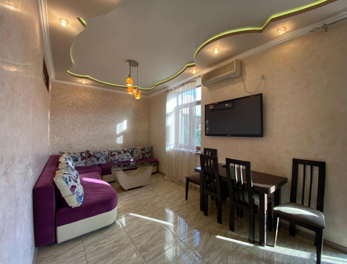 Amiryan Street 1 Bedroom Deluxe Apartment With Balcony Am104 Jerevan Exteriér fotografie