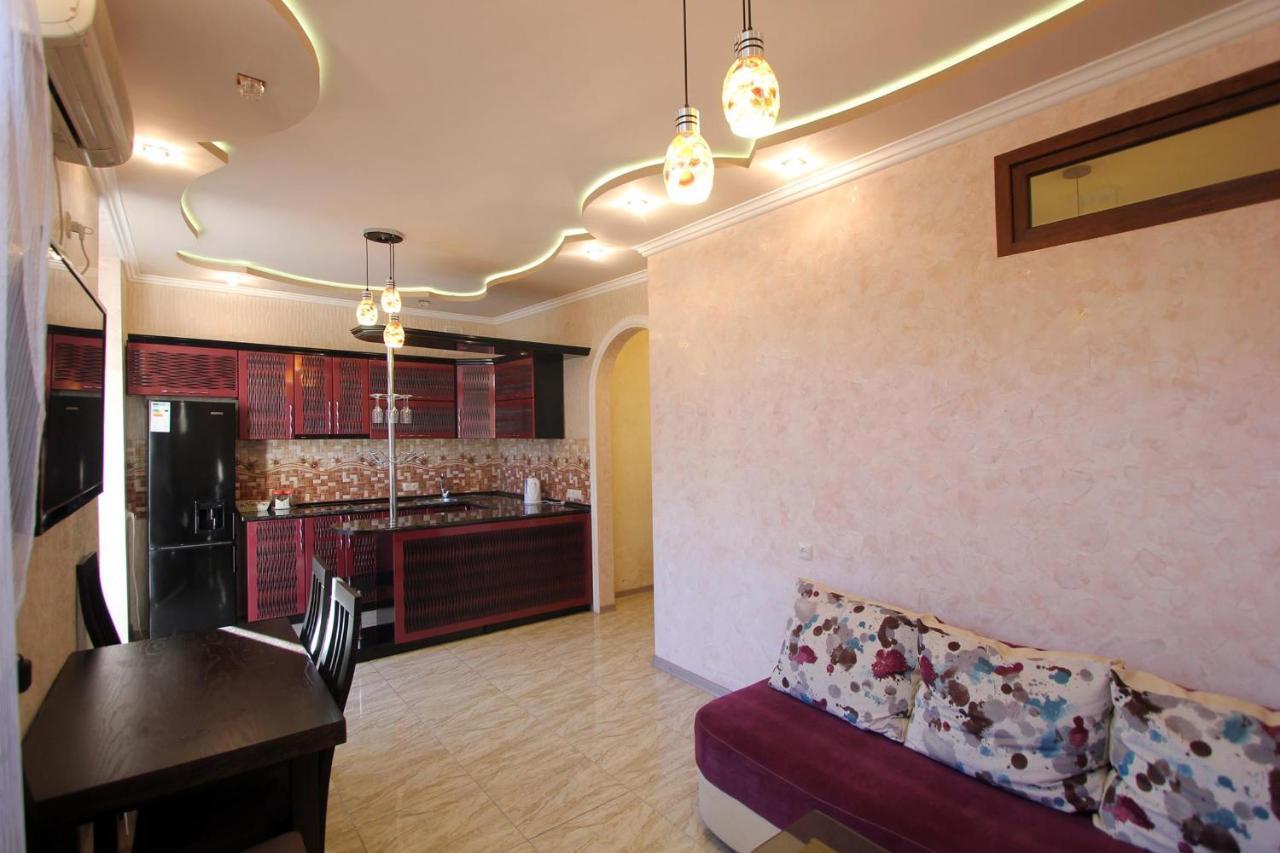 Amiryan Street 1 Bedroom Deluxe Apartment With Balcony Am104 Jerevan Exteriér fotografie